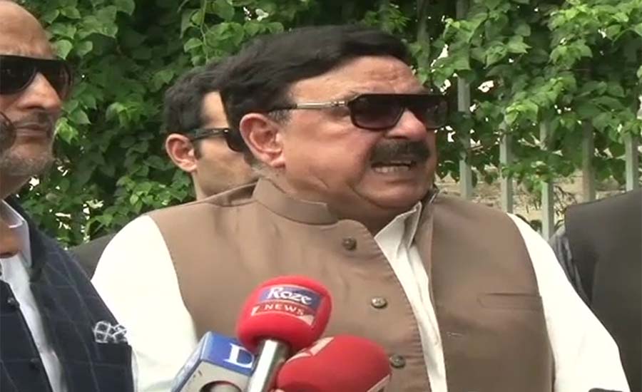 Railway land sale case: SC summons Sheikh Rasheed on Dec 24