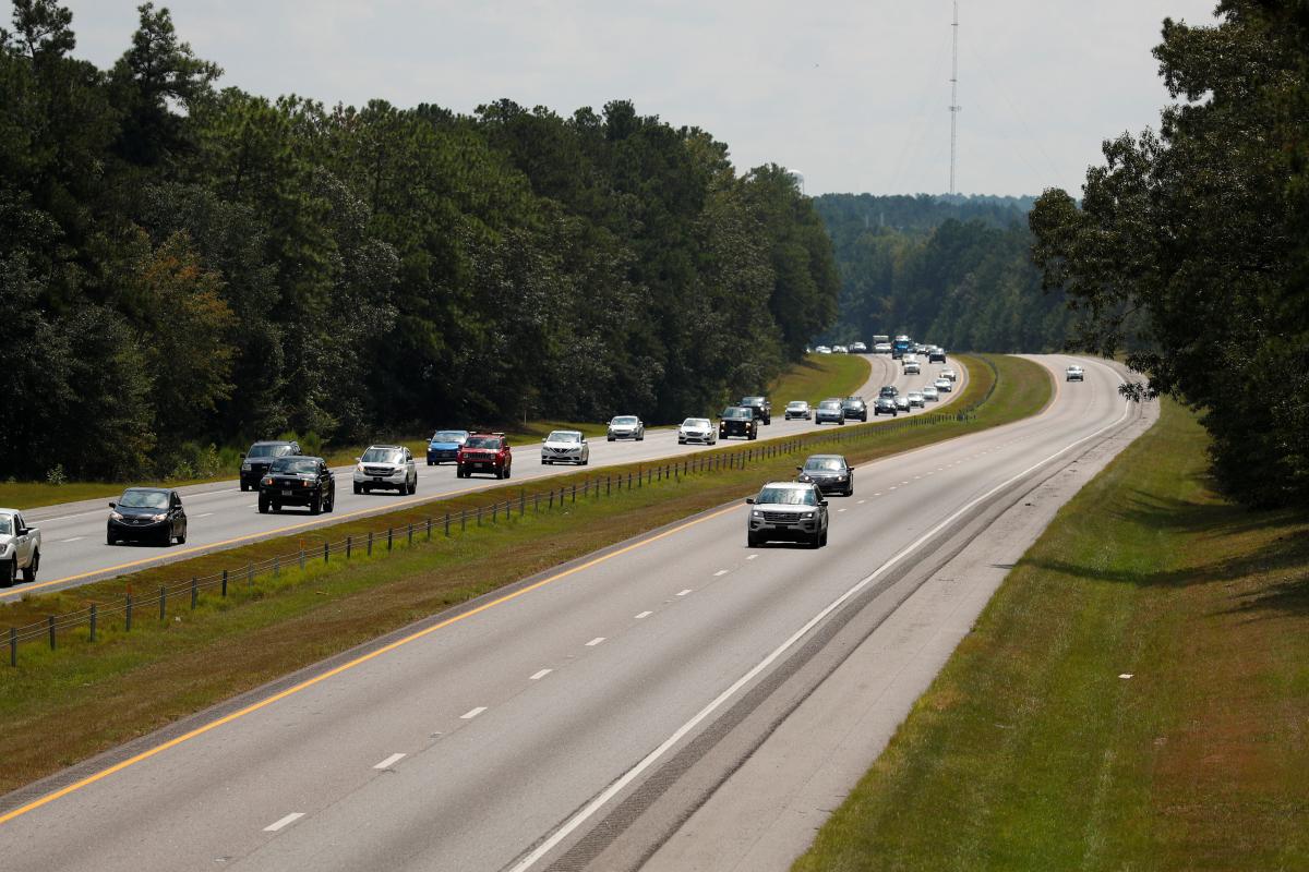 US southeast braces for 'days and days' of floods from hurricane