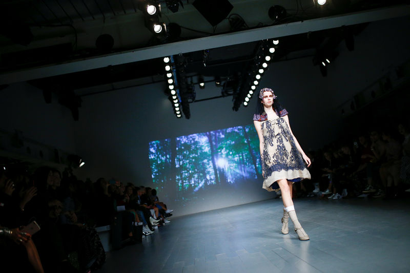 London goes fur-free as its fashion week shows kick off