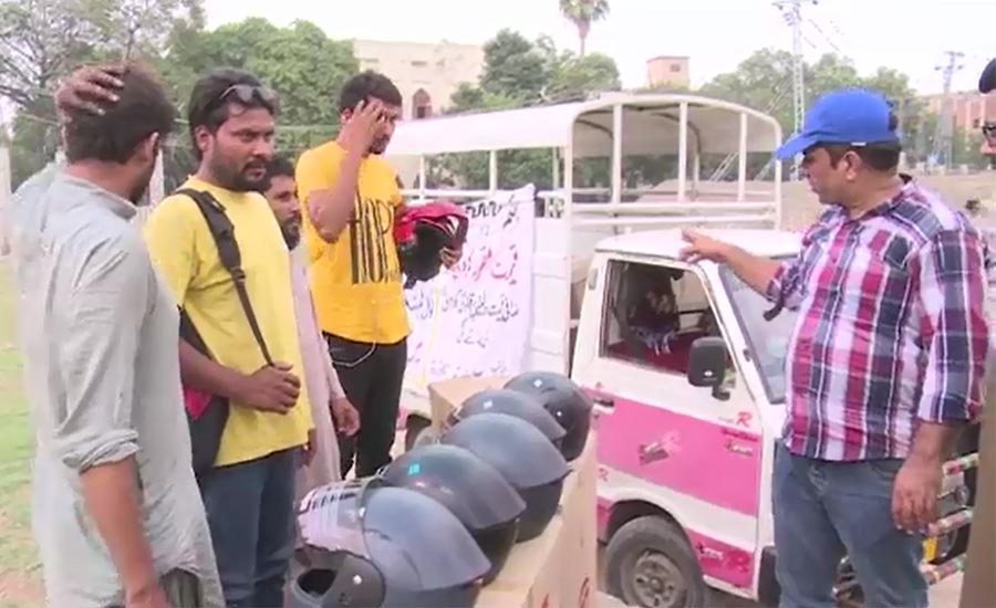 44,455 bikers fined for not wearing helmet in Lahore