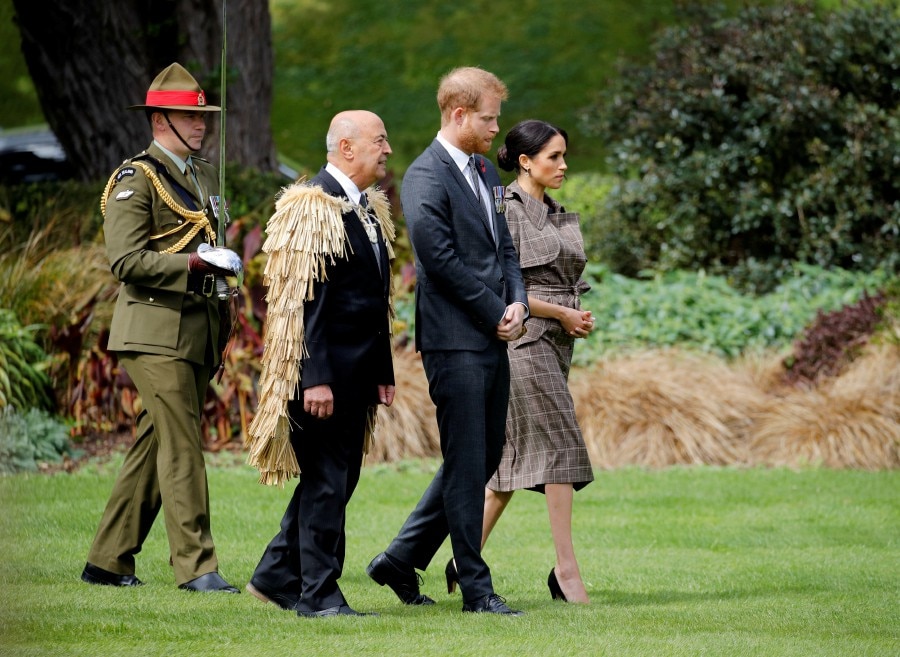 Prince Harry and Meghan arrive in New Zealand for final leg of Pacific tour