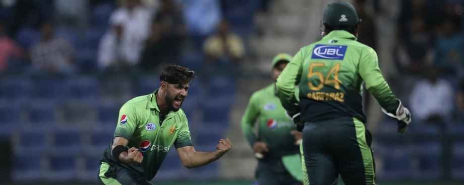 Amir dropped for Australia T20I squad as Imad Wasim returns