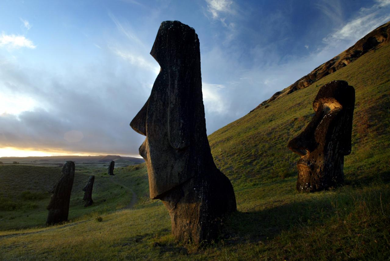 Easter Island delegation heads to British Museum to lobby for statue return