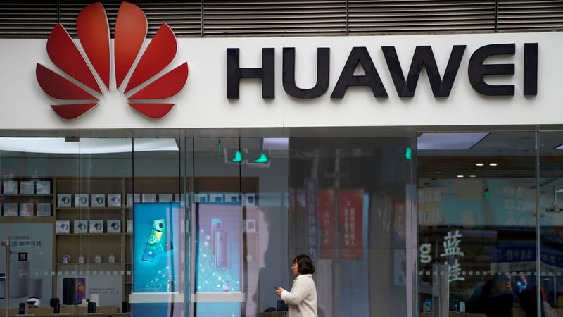 White House mulls new year executive order to bar Huawei, ZTE purchases