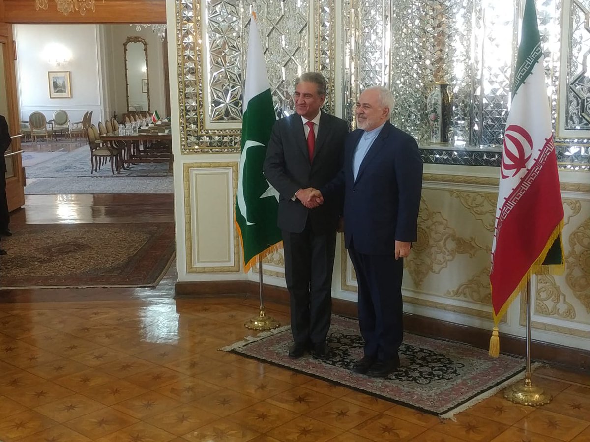 FM Qureshi meets Javad Zarif, discuss regional situation