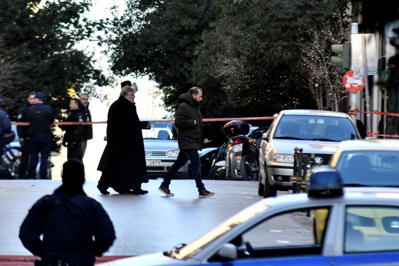 Explosive device close to church wounds two in central Athens