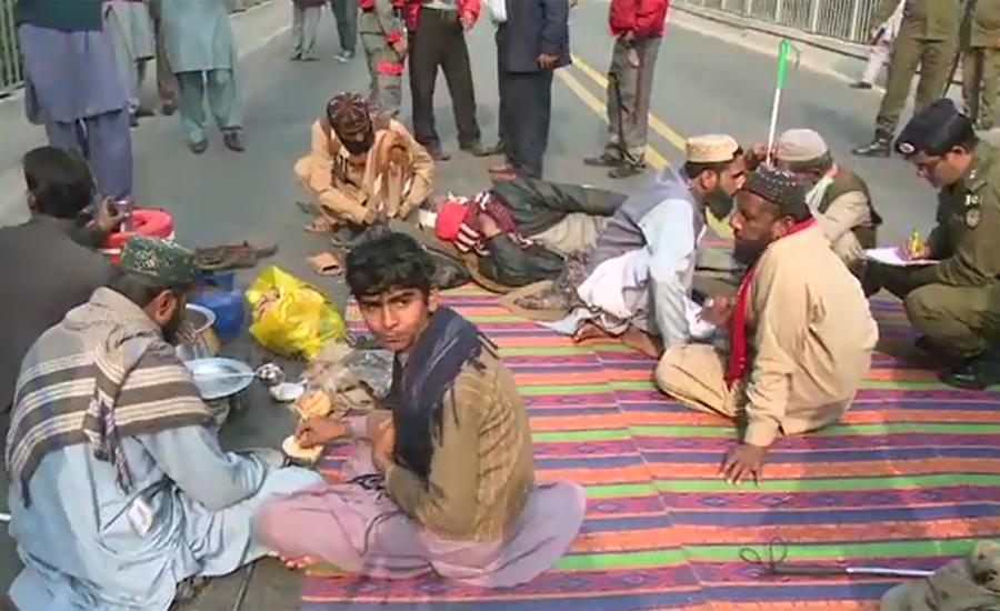 Visually-impaired people stage sit-in on Metro Bus track