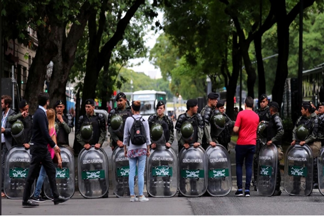 Buenos Aires locked down for G20 summit, protest tightly controlled