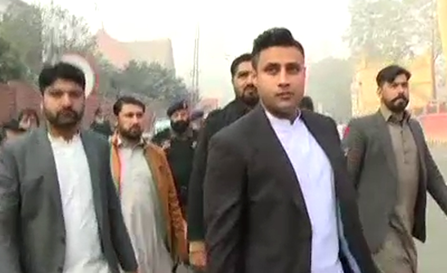 SC dismisses plea seeking disqualification of Zulfi Bukhari