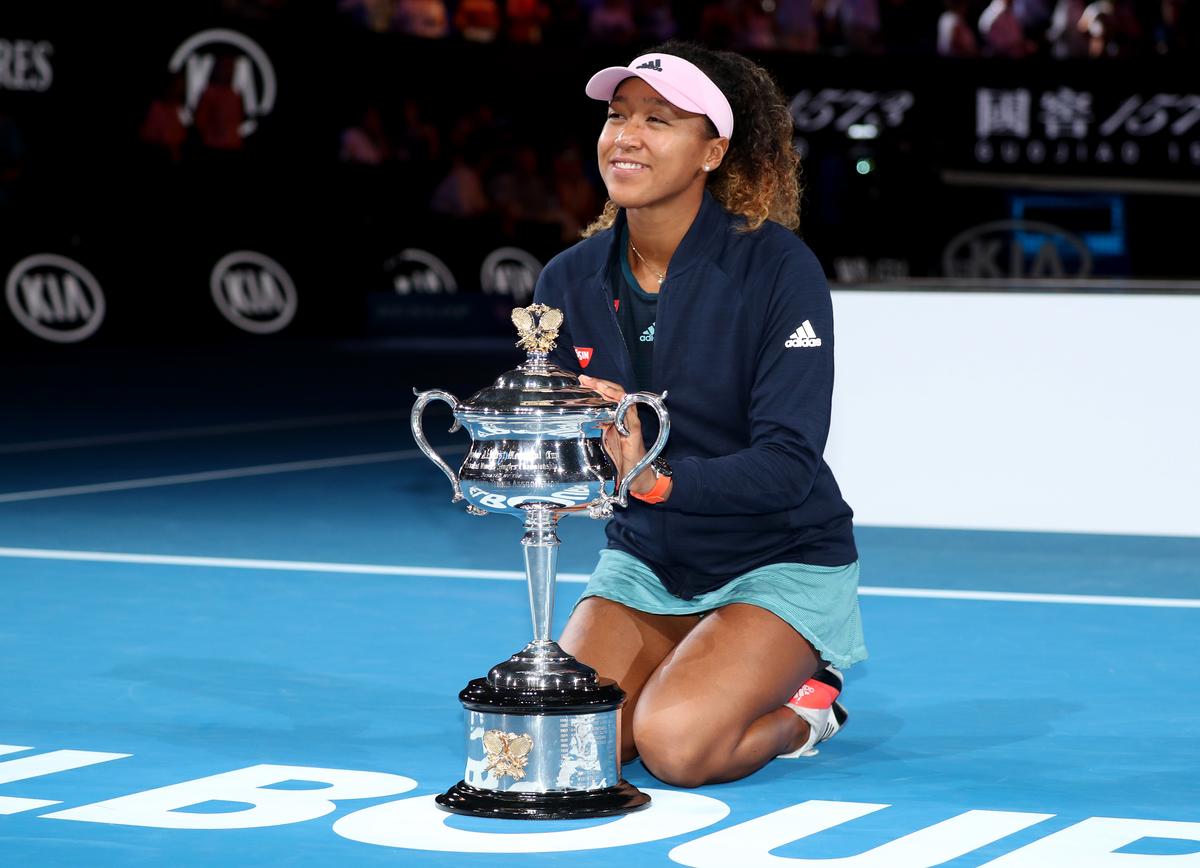 Osaka edges Kvitova to claim Australian Open crown