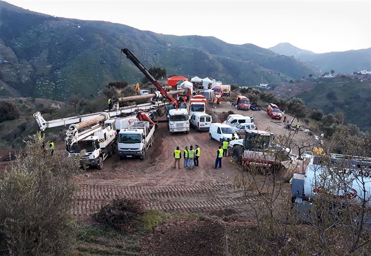 Spanish rescuers start drilling to reach boy trapped in well