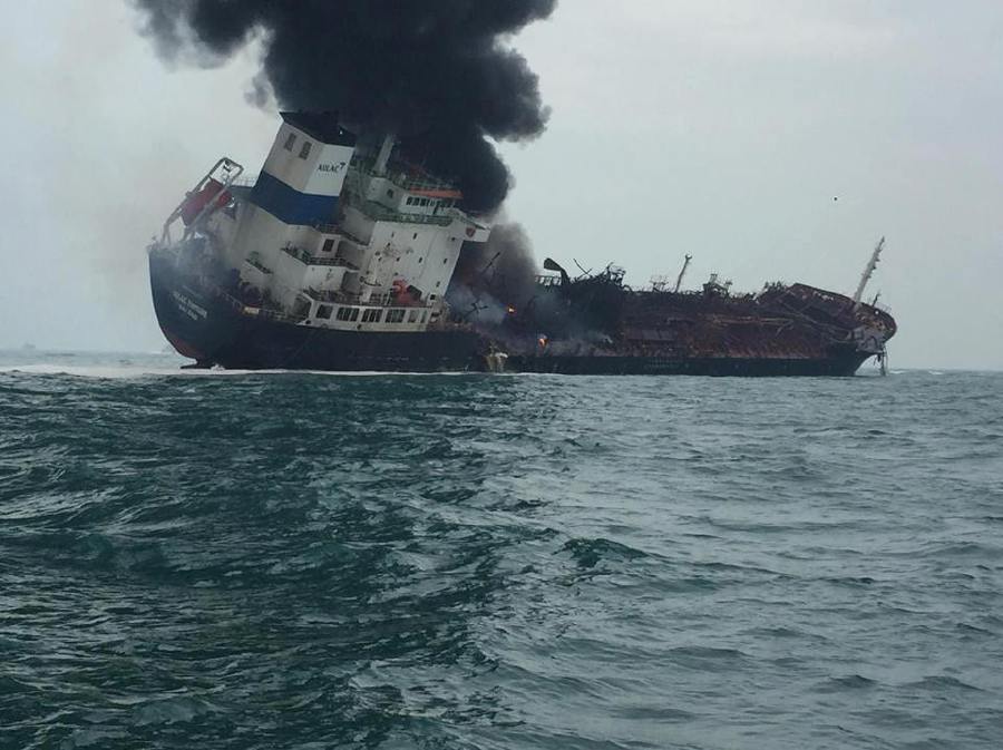 Oil tanker fire in Hong Kong waters kills one, rescue going on