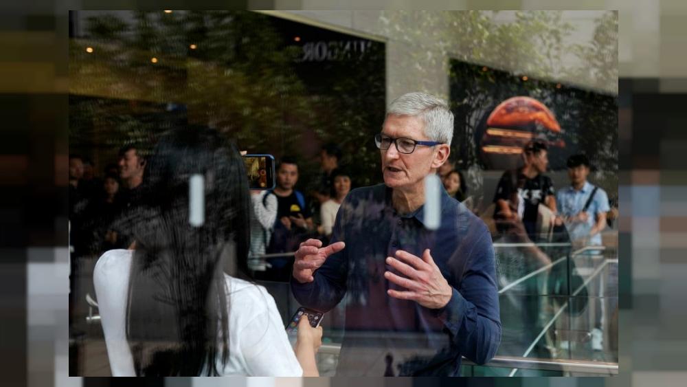 Trade war and 5G spell tough 2019 for Apple in China