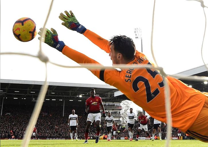 Manchester United into top four with 3-0 win at Fulham