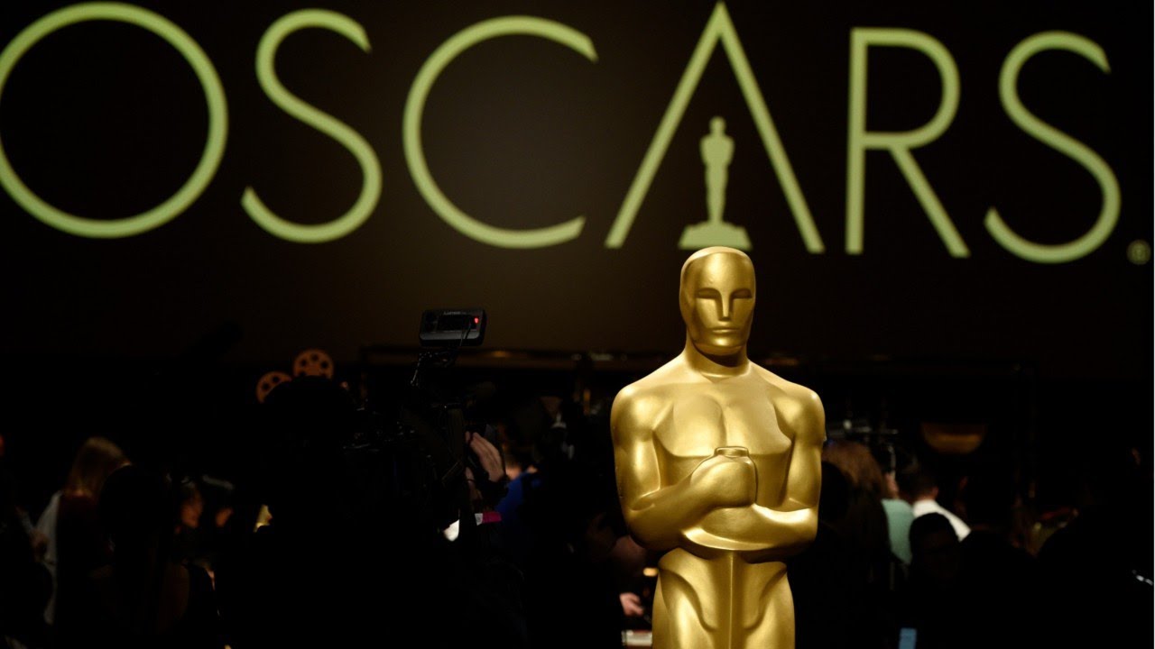 Oscar organizers scrap plan to award four Oscars in commercial breaks