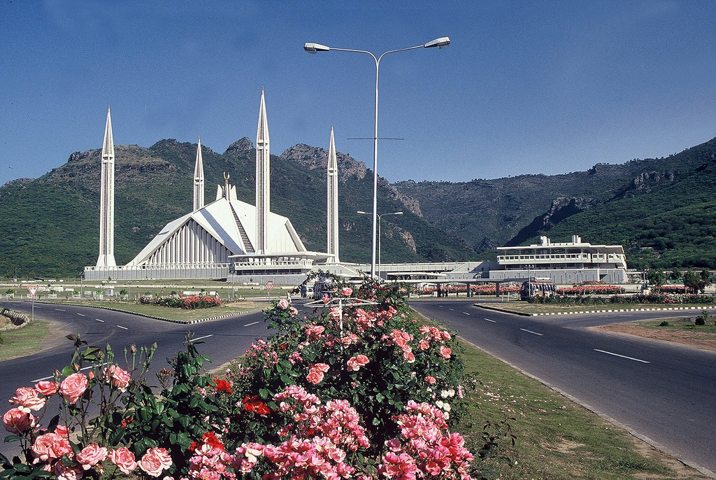 Traffic plan issued for Islamabad on  arrival of Saudi prince