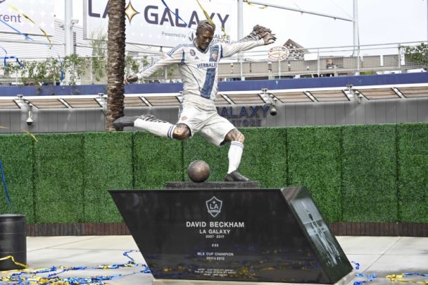 Beckham salutes LA Galaxy and Los Angeles as statue unveiled