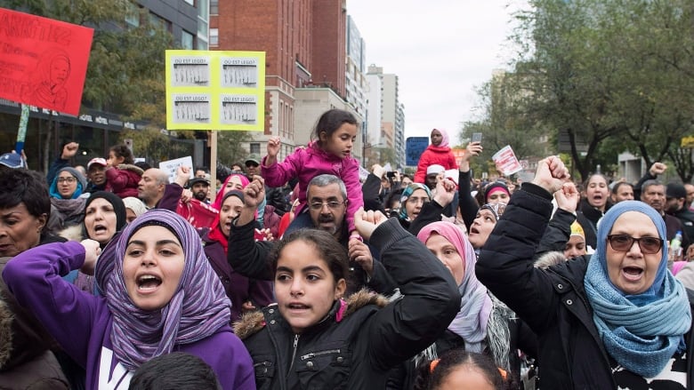 Canadian province to ban public workers from wearing religious symbols