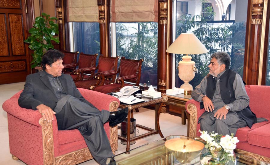 Punjab Information Minister Sumsam Bukhari calls on PM Imran Khan