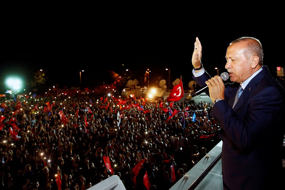 Erdogan suffers major setbacks in local elections in Turkey's big cities