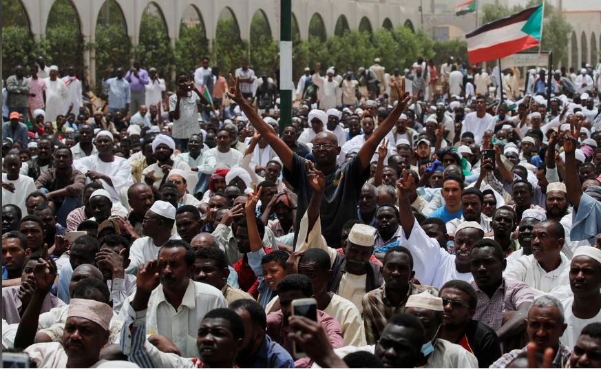 More protesters flood Sudan's sit-in to demand civilian rule