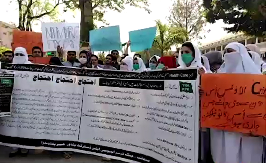 Nurses’ protest for their demands enters on 8th day in Karachi