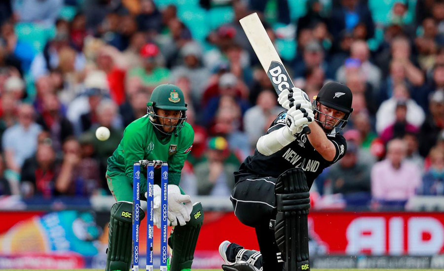 New Zealand hold nerve to sink Bangladesh in thriller