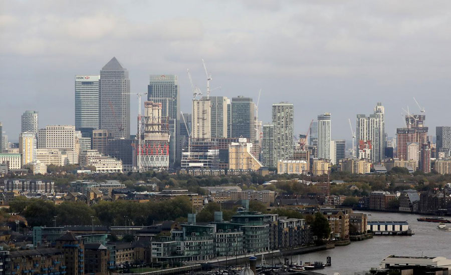 UK private sector reports sluggish underlying growth