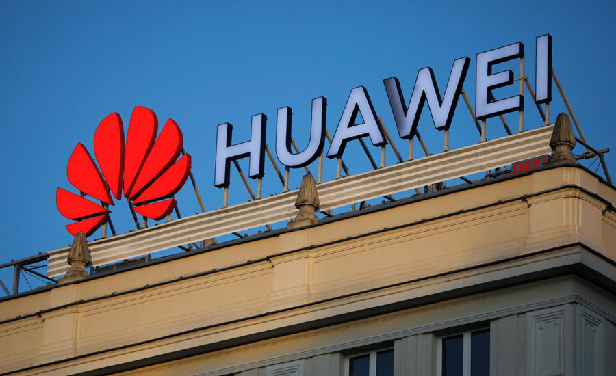 US government staff told to treat Huawei as blacklisted