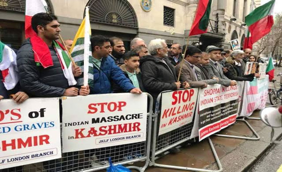 London: Kashmiris protest outside Indian High Commission