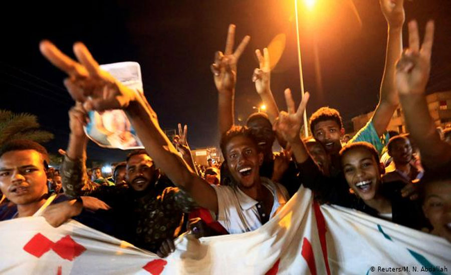 Sudan mayhem: Military, opposition agree constitutional declaration