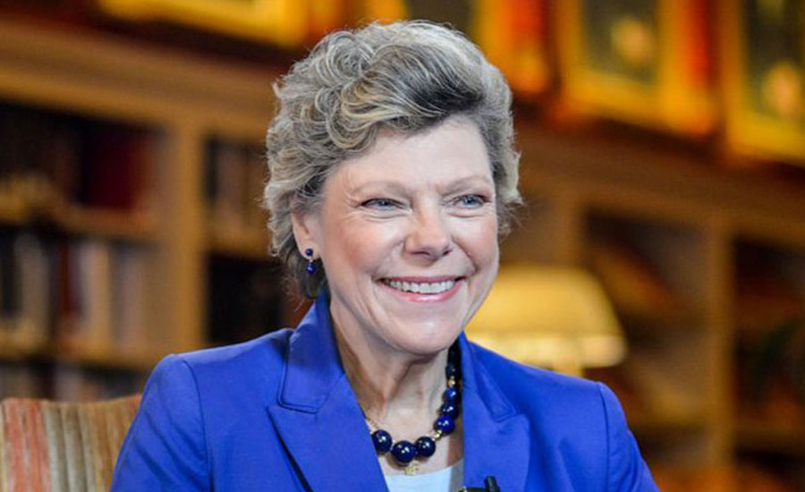 Cokie Roberts, NPR's 'founding mother' and veteran journalist, dies at 75