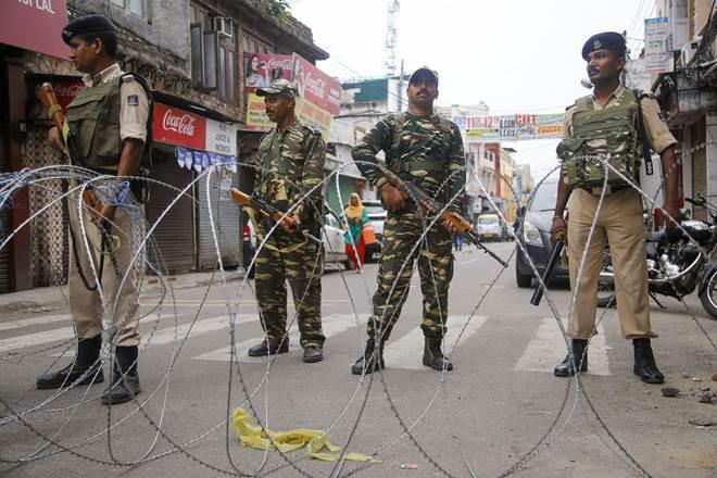 Curfew, lockdown enters 47th day in IoK