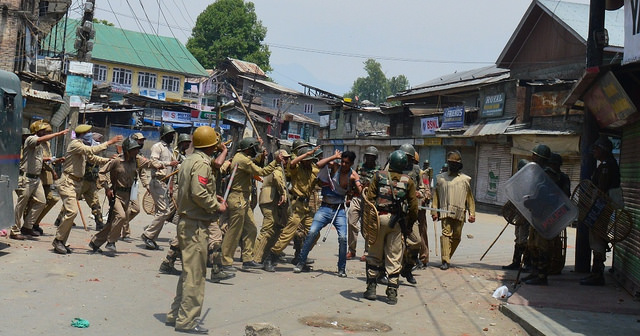 Curfew, lockdown enters 43rd day in IoK