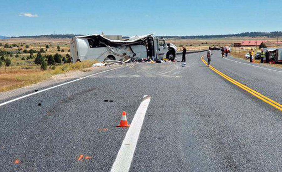 Bus filled with Chinese tourists crashes in Utah