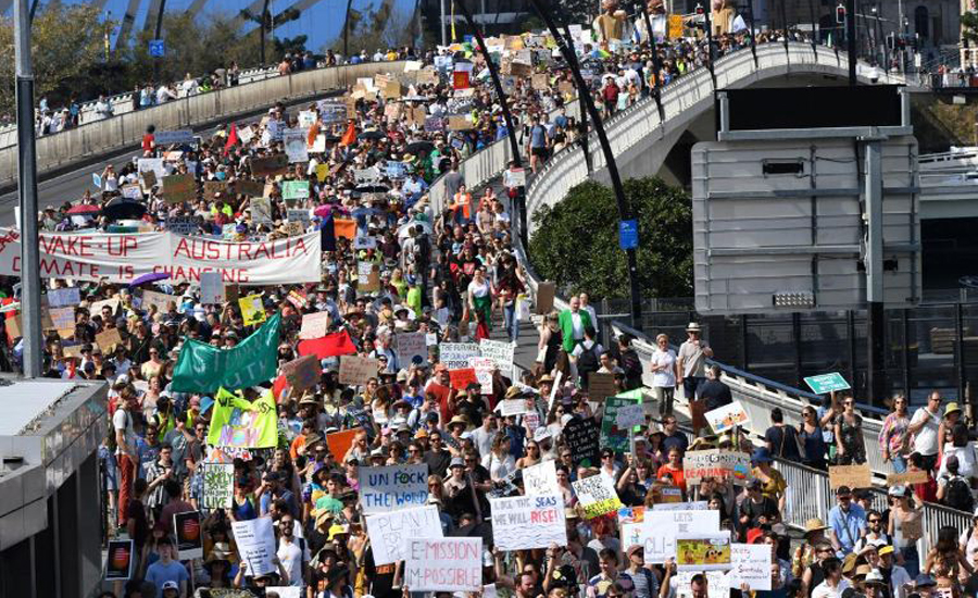 Students demand world leaders take urgent action to avert environmental catastrophe