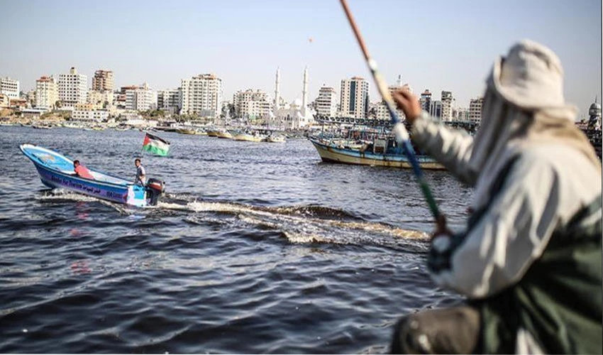 Israel arrests four Palestinian fishermen off Gaza coast