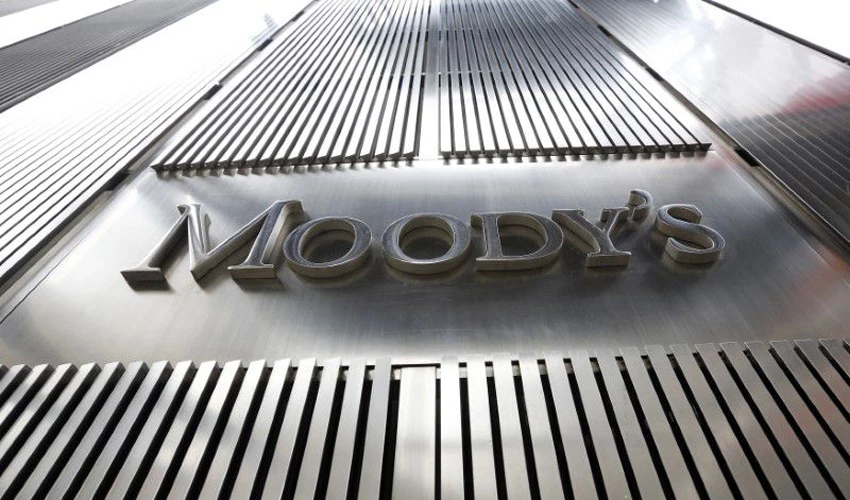 Moody's changes Pakistan's outlook to negative from stable