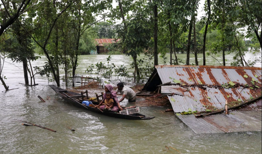 Bangladesh seeks IMF support to head off financial crisis