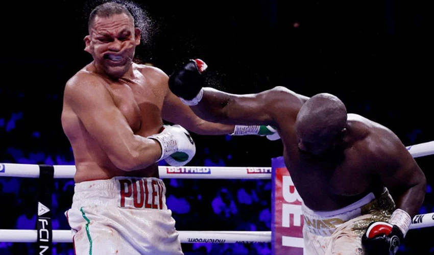 Heavyweight Chisora beats old foe Pulev on a split decision