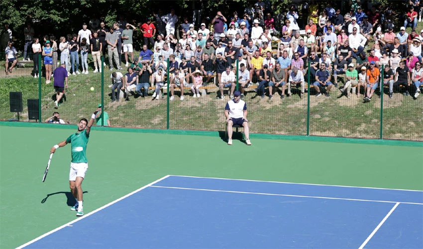 Tennis: Djokovic opens regional tennis centre at Bosnian Pyramids park