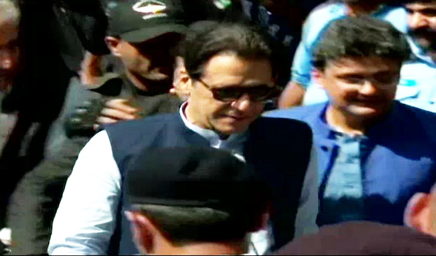 Contempt of court case: IHC orders Imran Khan to re-submit reply in a week