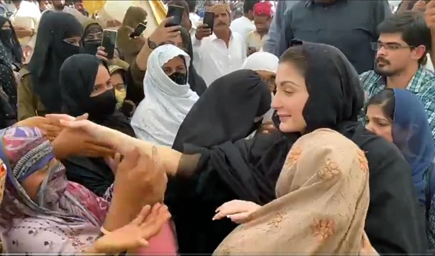 PML-N leader Maryam Nawaz visits flood-hit areas of Taunsa