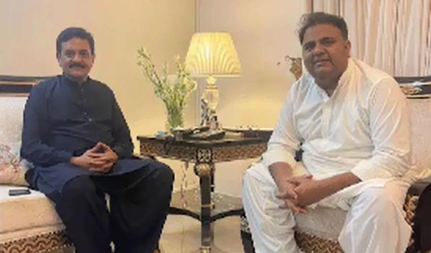 Punjab Home Minister Hashim Dogar, Fawad Ch discuss political situation