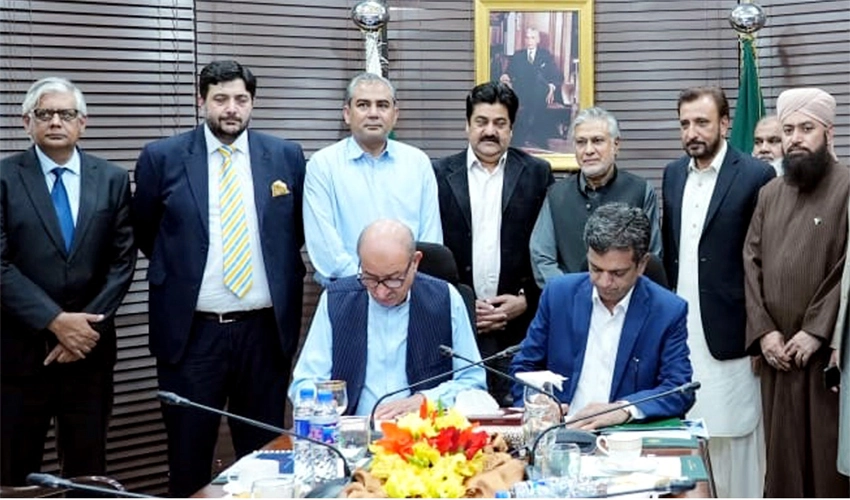 Hazrat Data Ganj Bakhsh shrine extension agreement signed with cooperation of Madina Foundation