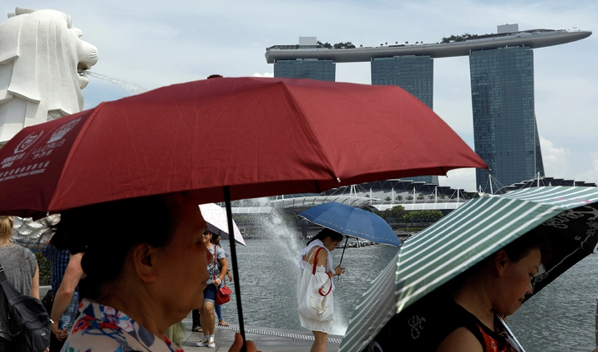 Temperature in Singapore soars to 40-year high: officials