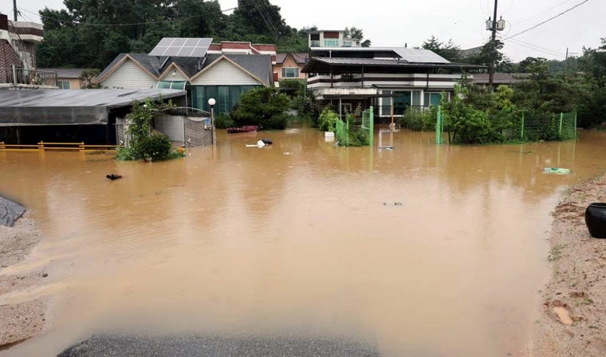 South Korea landslides, floods kill more than 20, over 1,000 evacuated