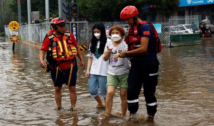 33 dead, 18 still missing after record Beijing rains