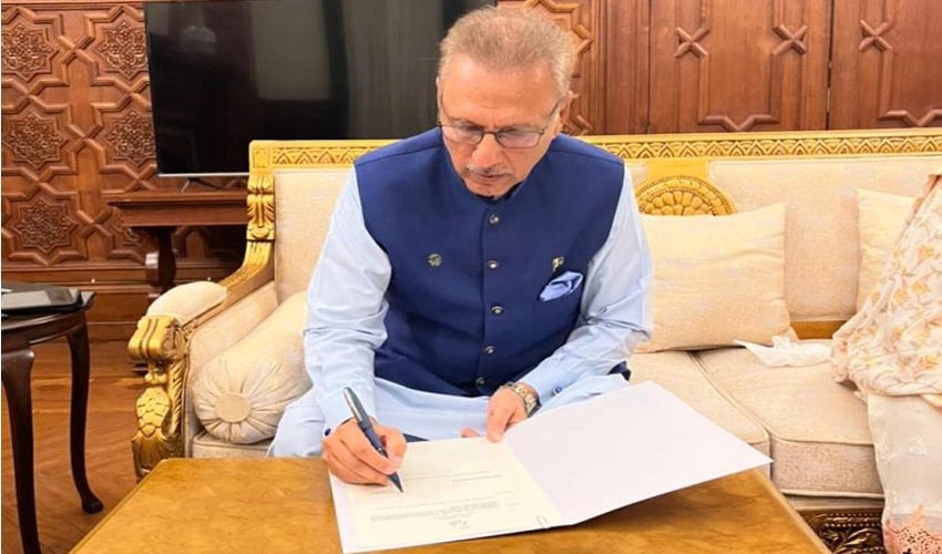 President Dr Arif Alvi dissolves National Assembly on advice of PM