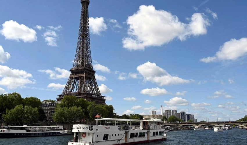 Security alert prompts Eiffel Tower evacuation